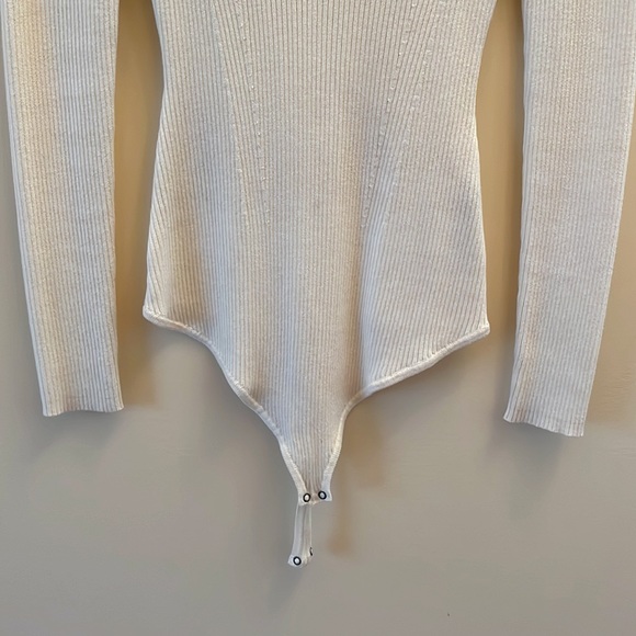 Abercrombie & Finch White Ribbed Bodysuit - Picture 3 of 5